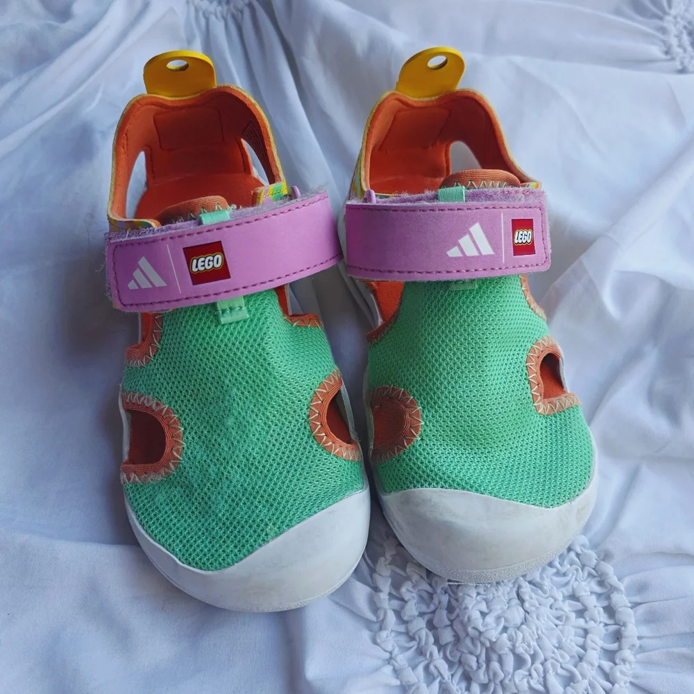 ADIDAS TERREX X LEGO® CAPTAIN TOEY SANDALS-10K